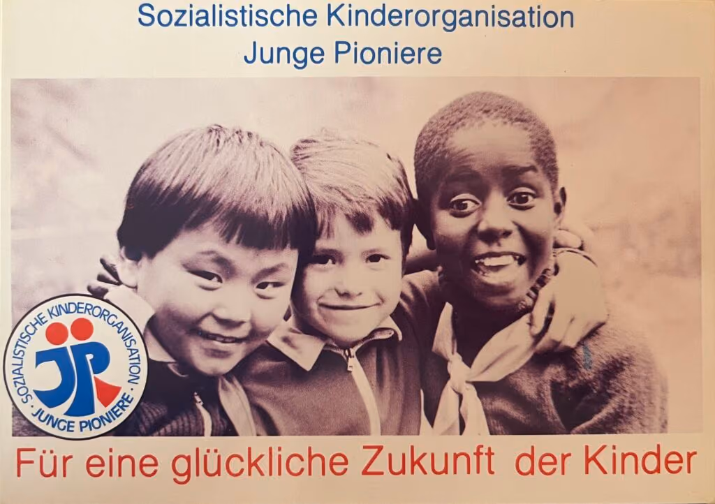 Für eine glückliche Zukunft der Kinder