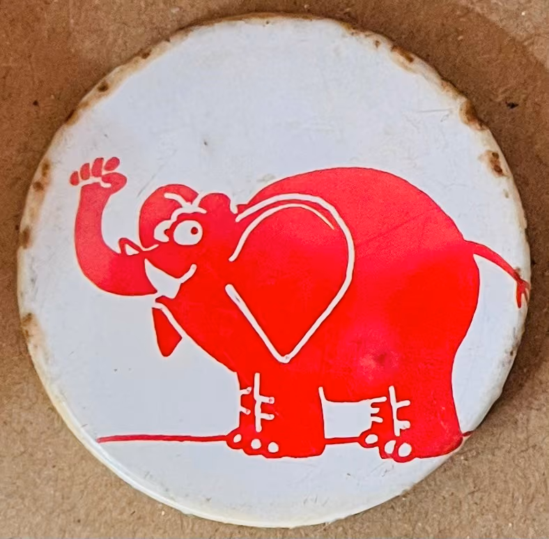 Roter Elefant