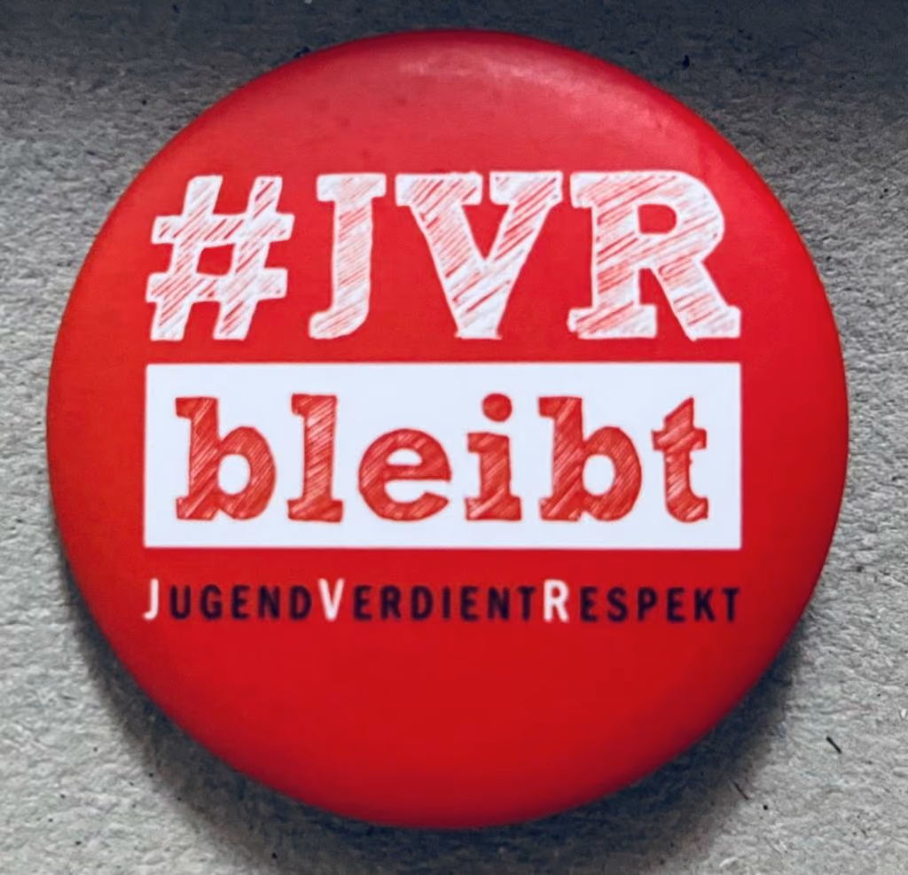 JVR bleibt