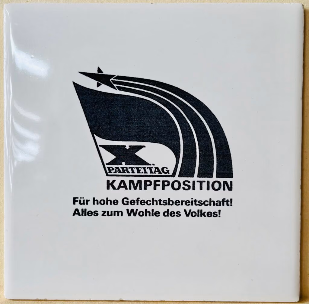 NVA - X. Parteitag - Kampfposition für hohe Gefechtsbereitschaft! Alles zum Wohle des Volkes!