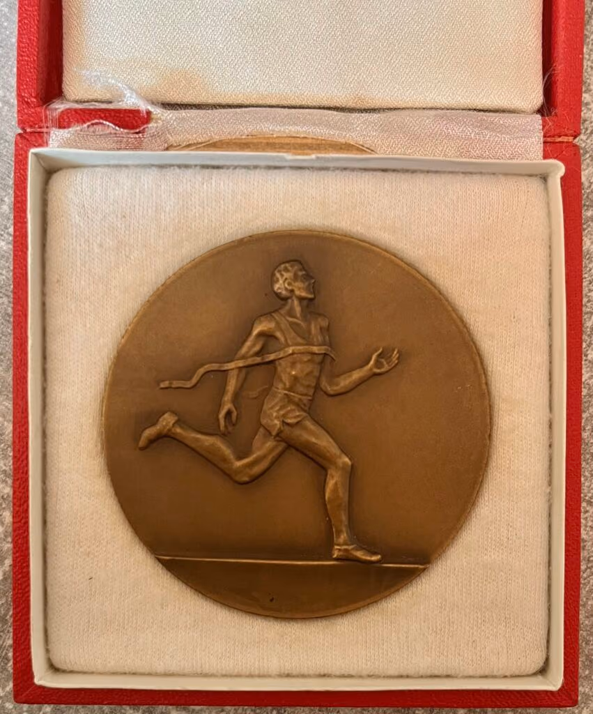 Internationaler Lauf der Befreiung - Komarno-Komarom 1977