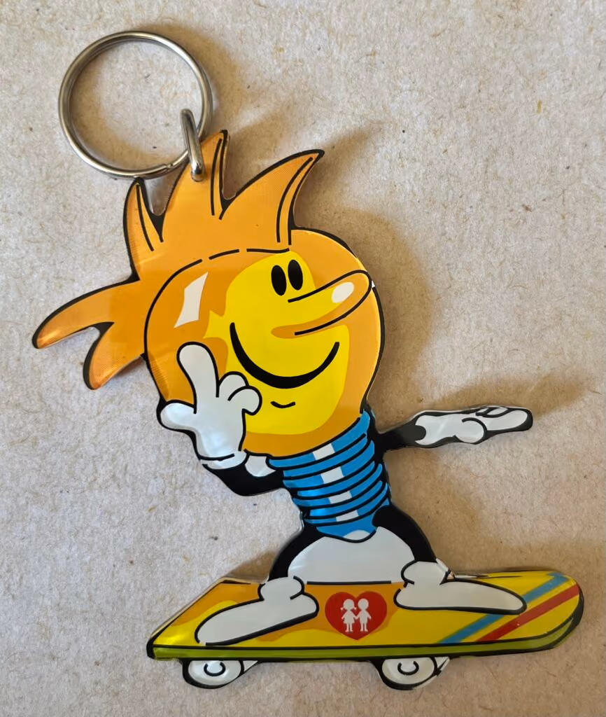 Kinderfreunde - Kim auf dem Skateboard