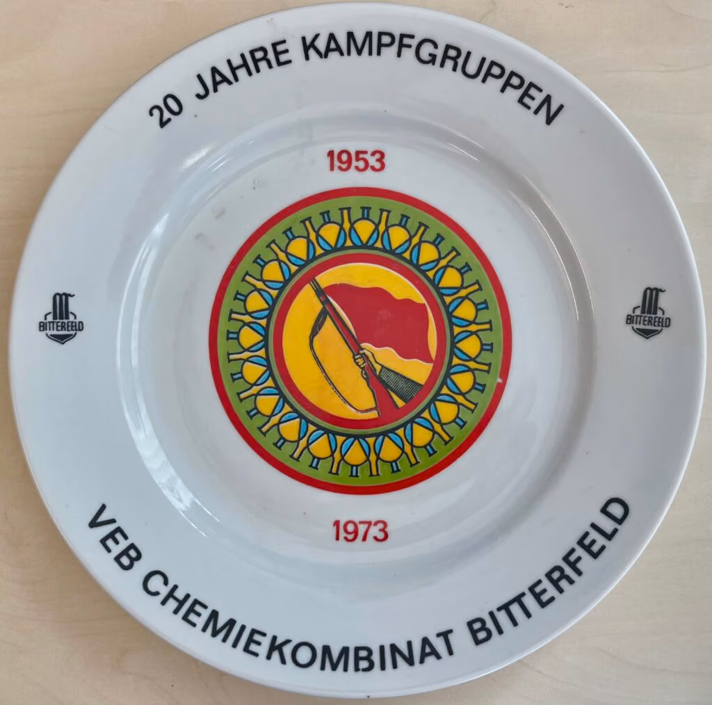 20 Jahre Kampfgruppen 1953-1973 VEB Chemiekombinat Bitterfeld