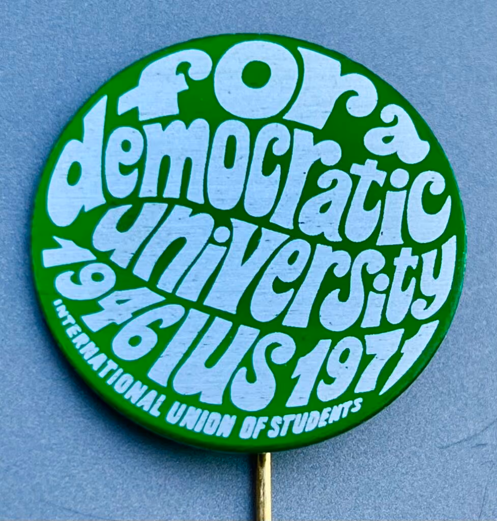 For a democratic University - IUS 1946-1971
