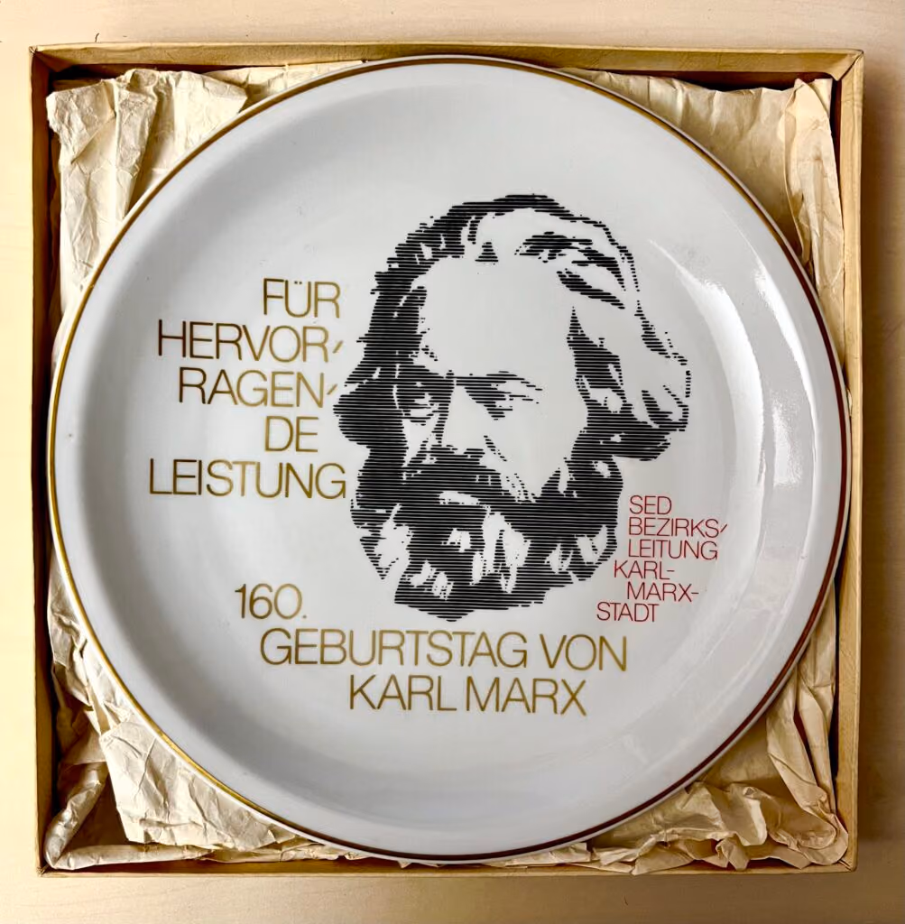 Für hervorragende Leistung - 160. Geburtstag von Karl Marx