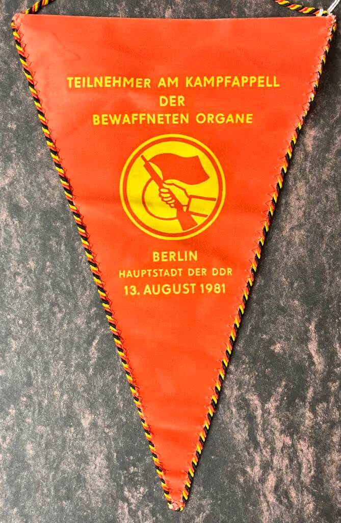 Teilnehmer am Kampfappell der bewaffneten Organe - Berlin Hauptstadt der DDR - 13.August 1981