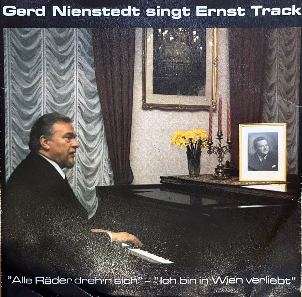 Gerd Nienstedt singt Ernst Track