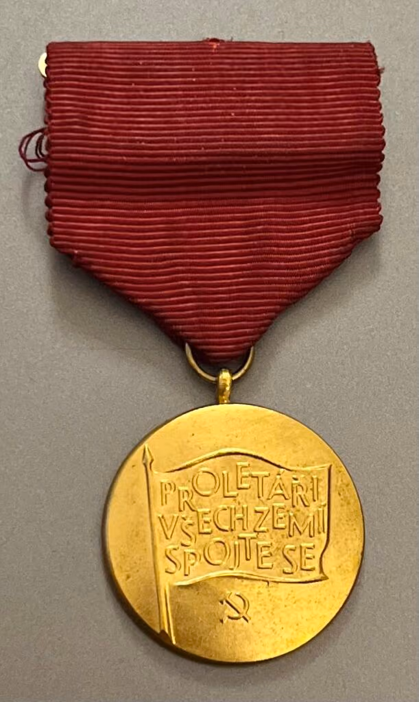 Proletarier aller Länder vereinigt euch - KPTSch 1921-1971