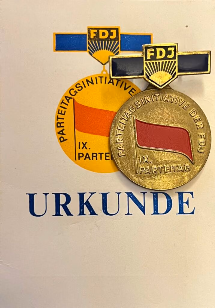 Parteitagsinitiative der FDJ - IX. Parteitag - Für hohe Leistungen