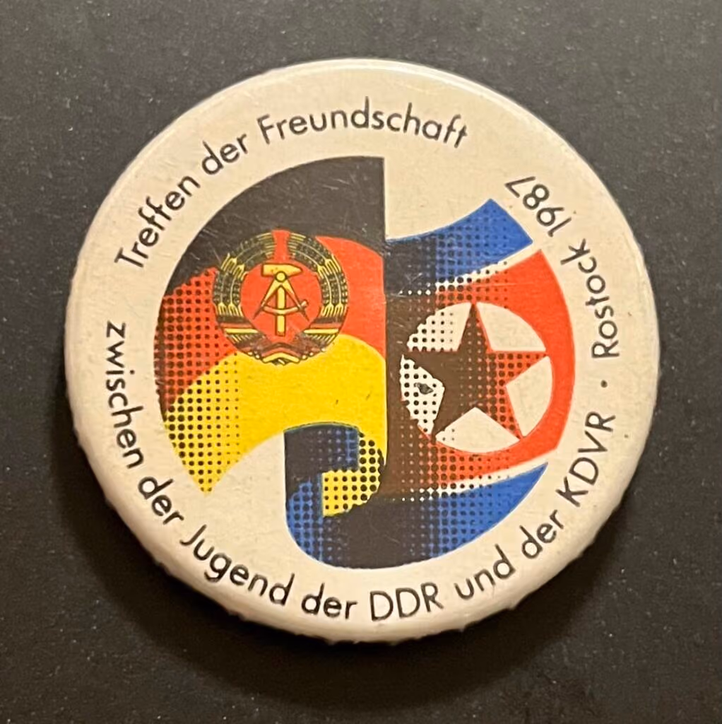 Treffen der Freundschaft zwischen der Jugend der DDR und der KDVR - Rostock 1987