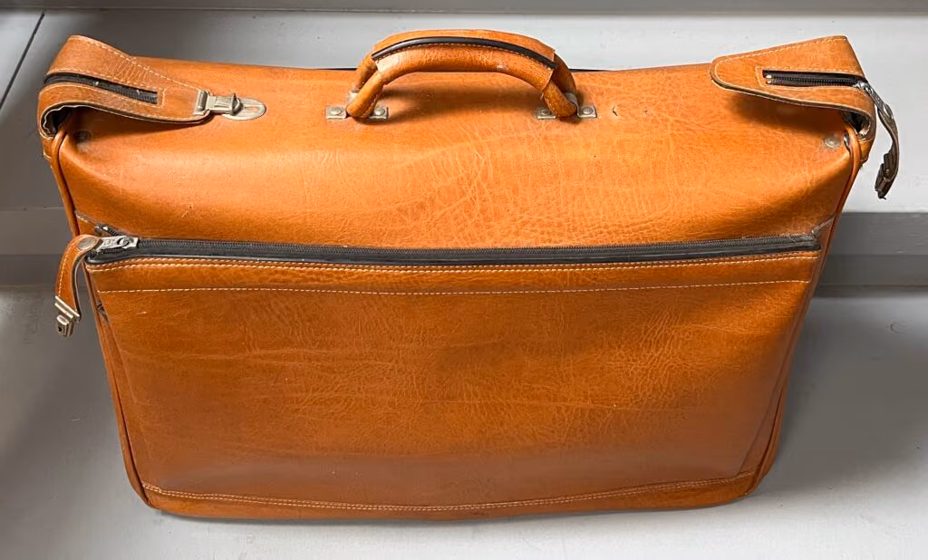 Reisetasche von FDGB-Bundesvorsitzenden Harry Tisch