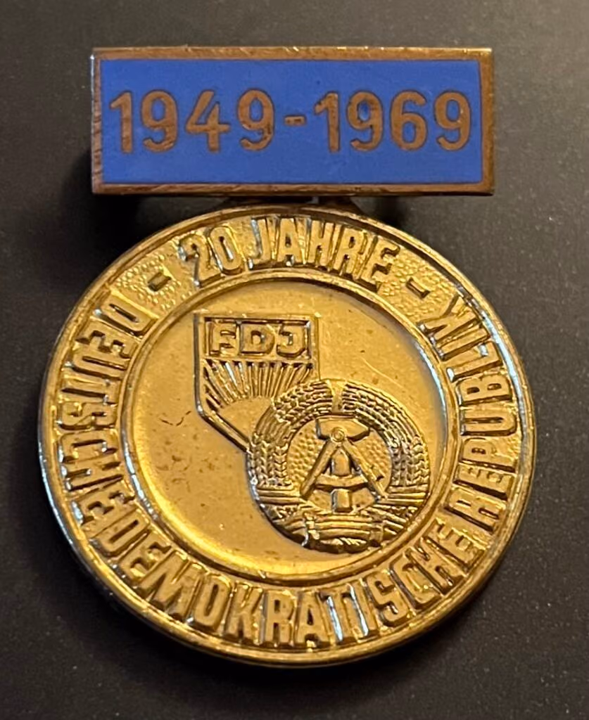 FDJ - 20 Jahre Deutsche Demokratische Republik