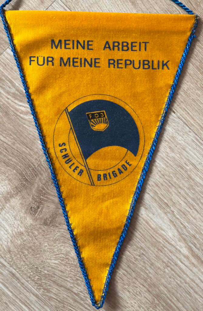 Meine Arbeit für meine Republik - FDJ-Schülerbrigade