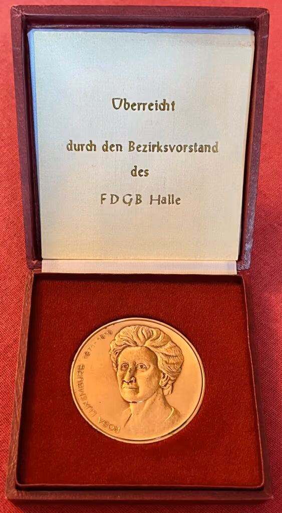 Rosa Luxemburg 1871-1919
