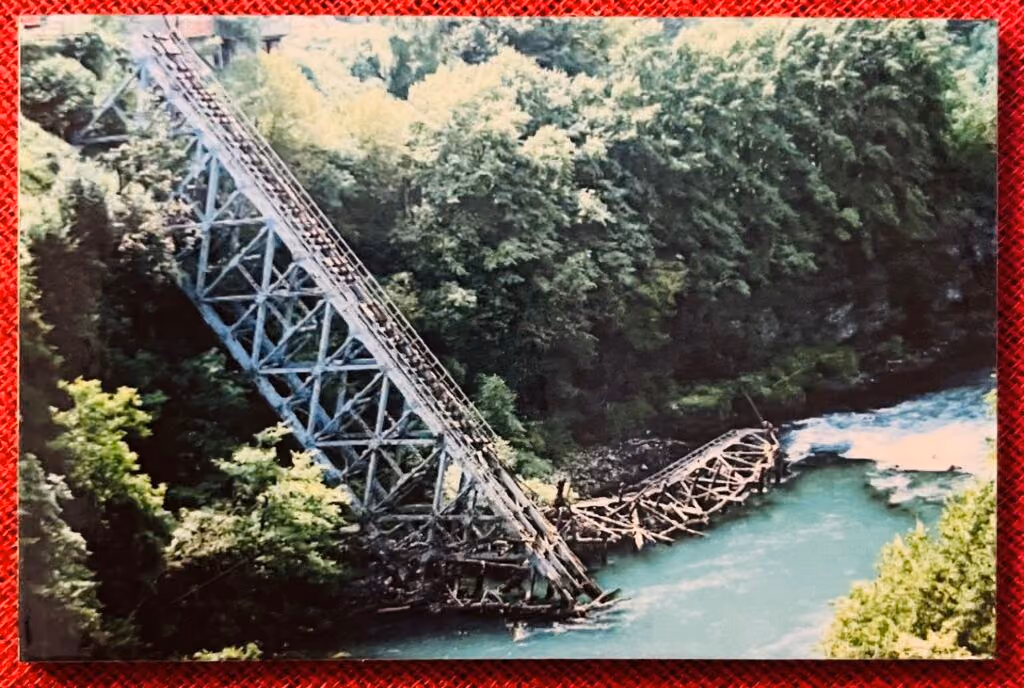 Gesprengte Neretva Brücke