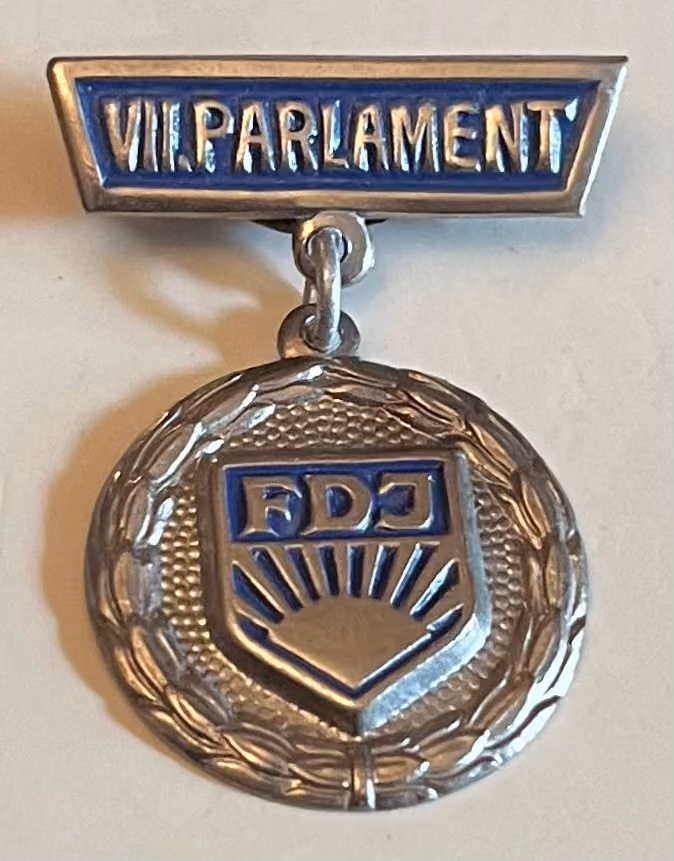 FDJ - VII. Parlament