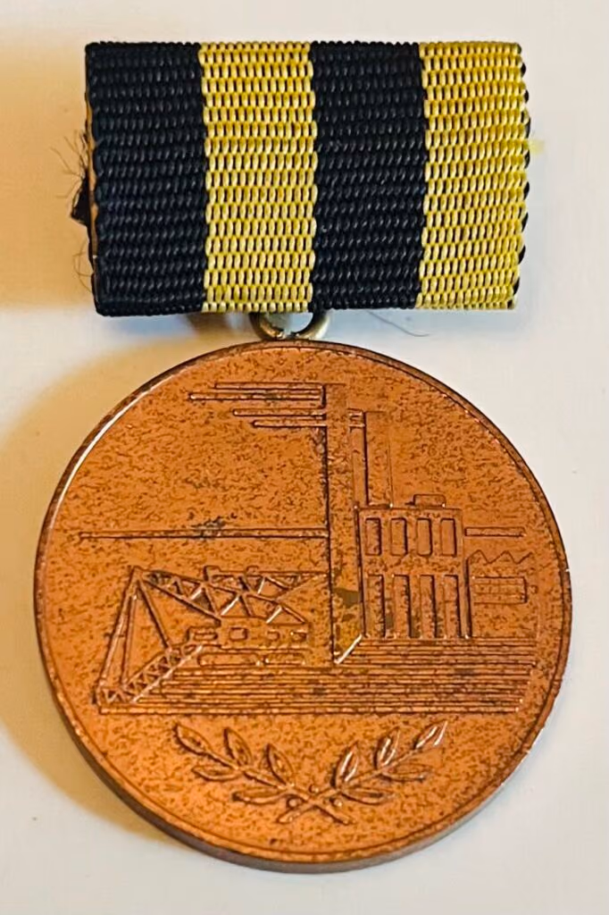 Medaille für Verdienste in der Kohleindustrie der DDR