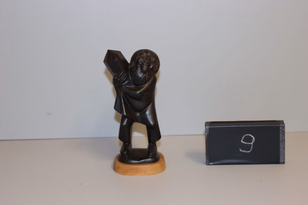 ÖGB Geschenkesammlung 9 - Grubenzwerg mit Edelstein