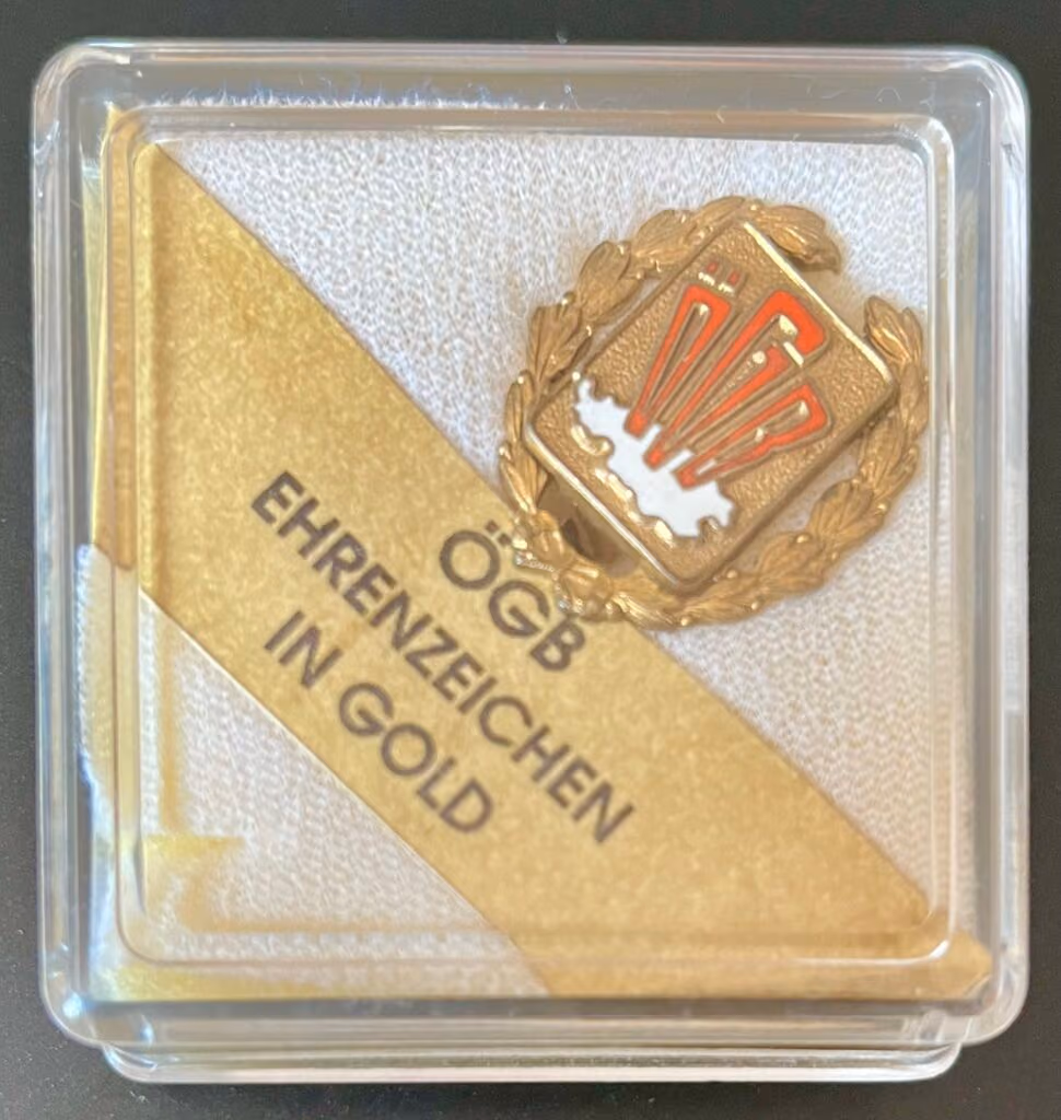 ÖGB - Ehrenzeichen in Gold
