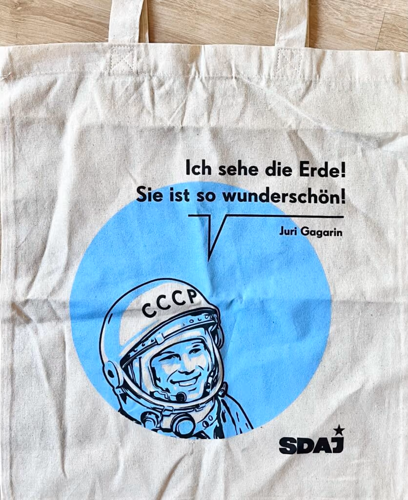 SDAJ - Ich sehe die Erde! Sie ist so wunderschön! - Juri Gagarin