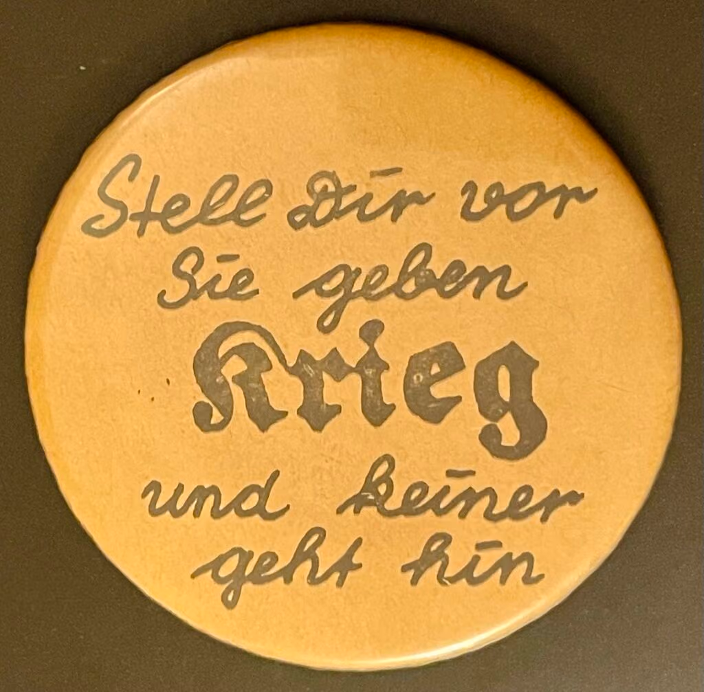 Stell Dir vor sie geben Krieg und keiner geht hin