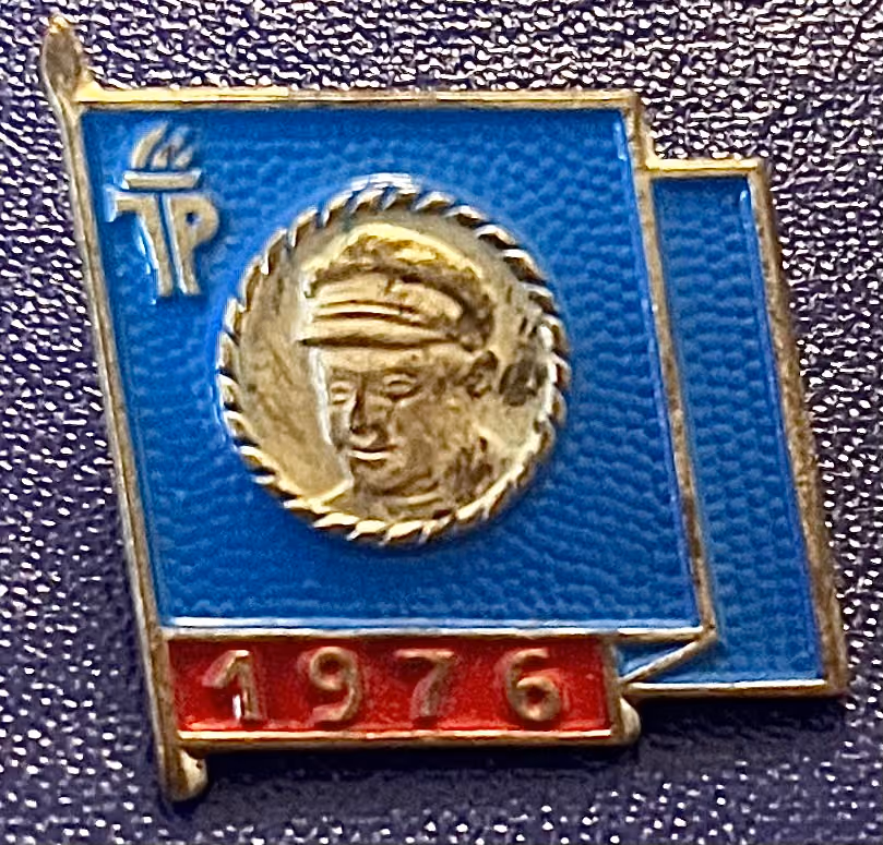 Thälmann Abzeichen 1976