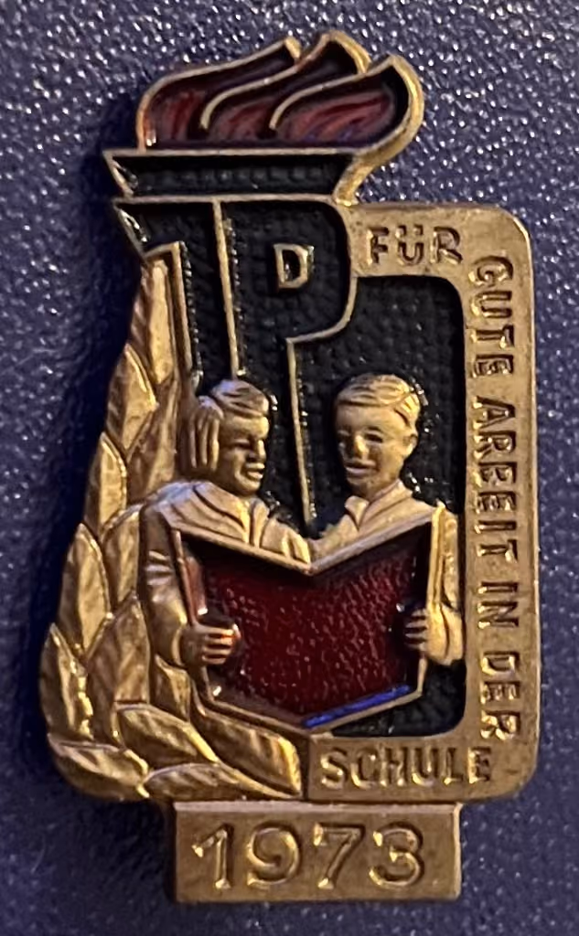 Thälmann-Pioniere - Für gute Arbeit in der Schule 1973