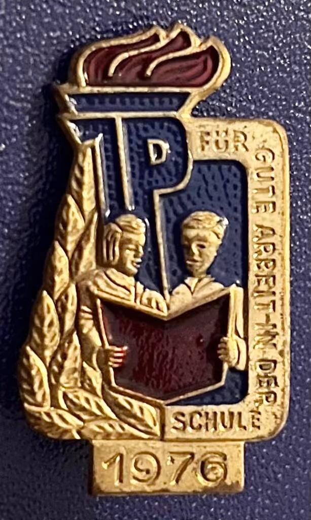 Thälmann-Pioniere - Für gute Arbeit in der Schule 1976