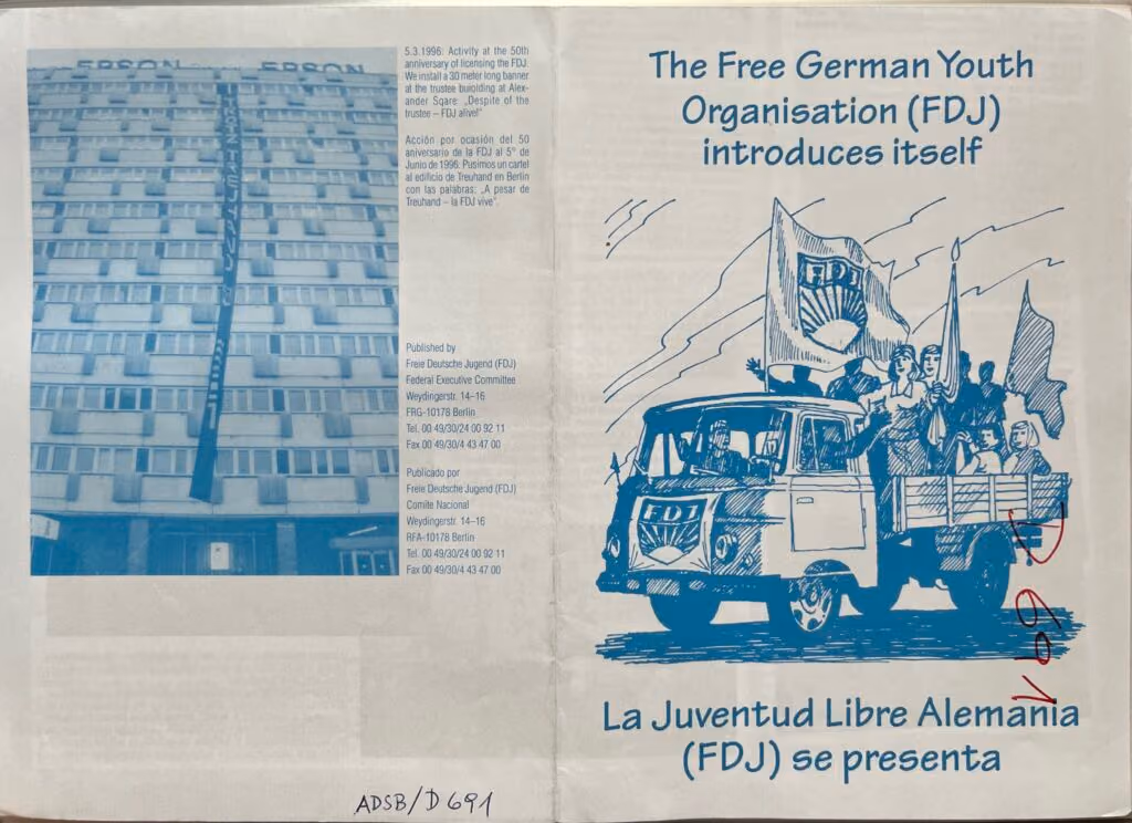 The Free German Youth Organisation (FDJ) introduces itself - La Juventud Libre Alemania (FDJ) se presenta