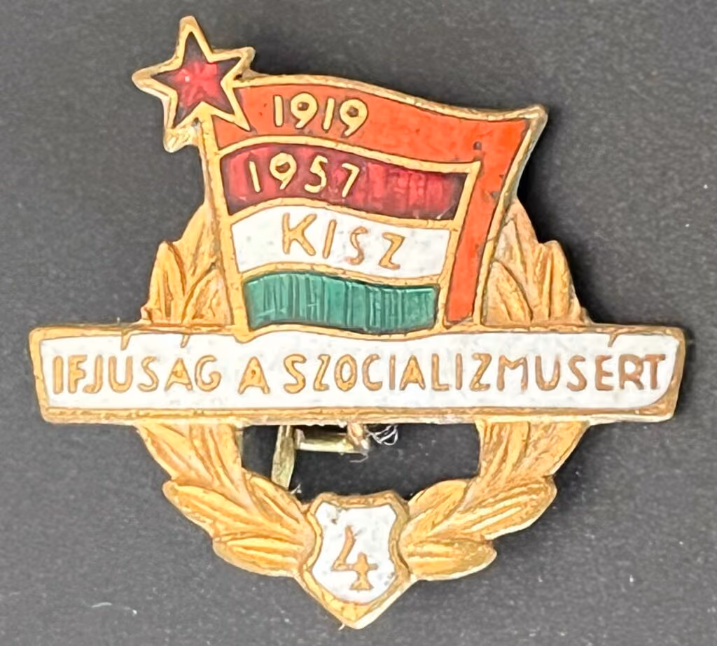 KISZ – Jugend für Sozialismus – Stufe 4
