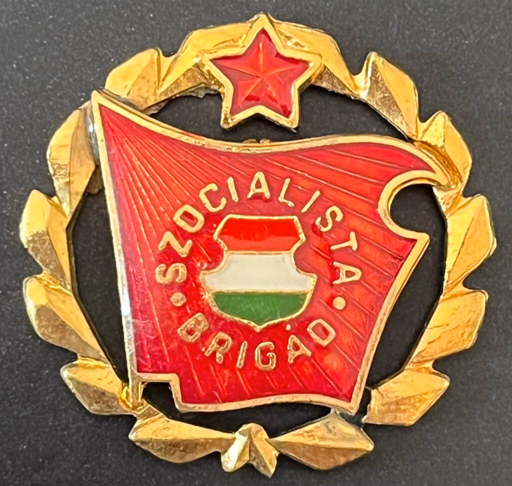 Sozialistische Brigade - Gold