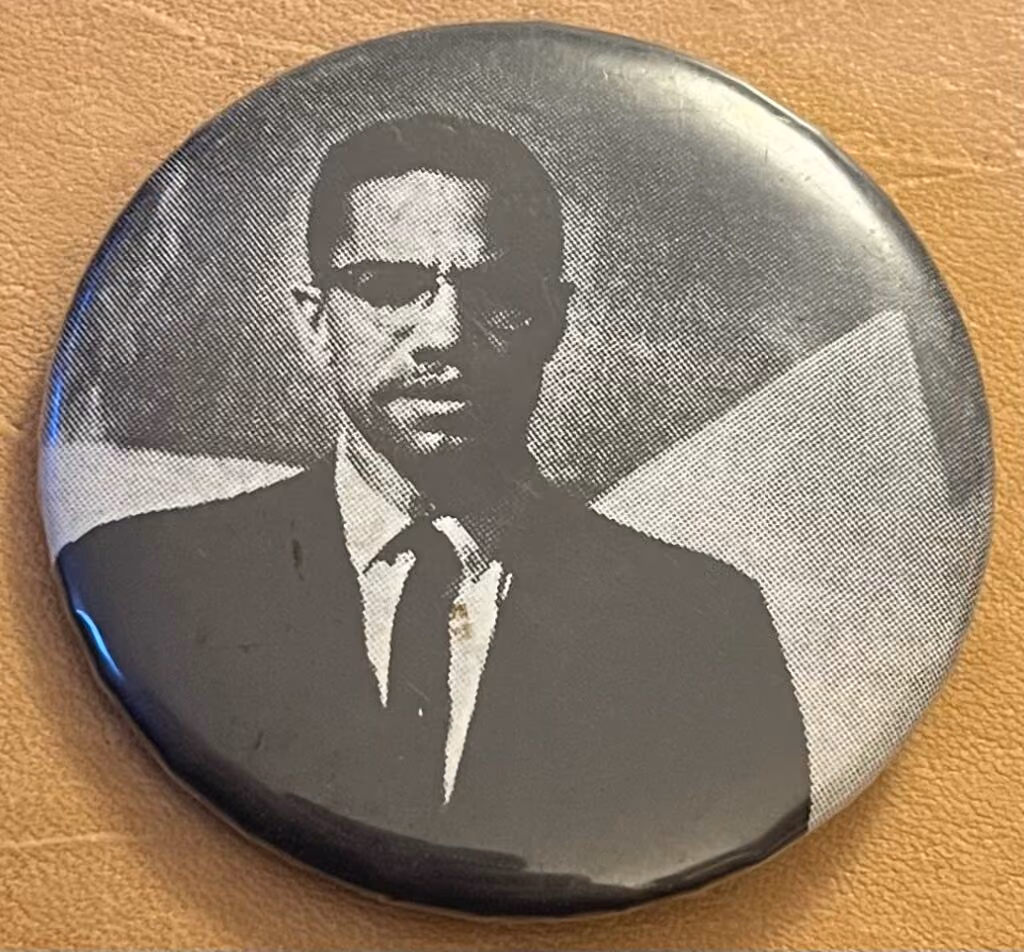 Malcolm X vor den Pyramiden