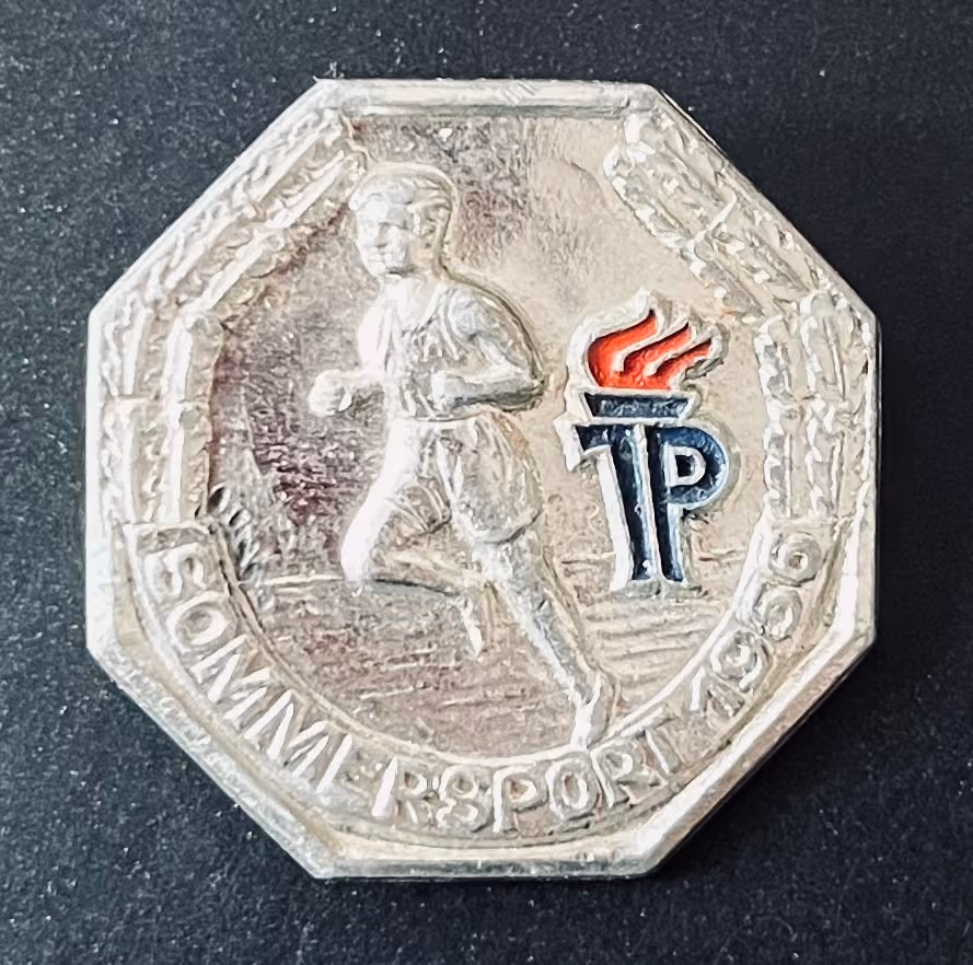 Thälmann-Pioniere - Sommersport 1956