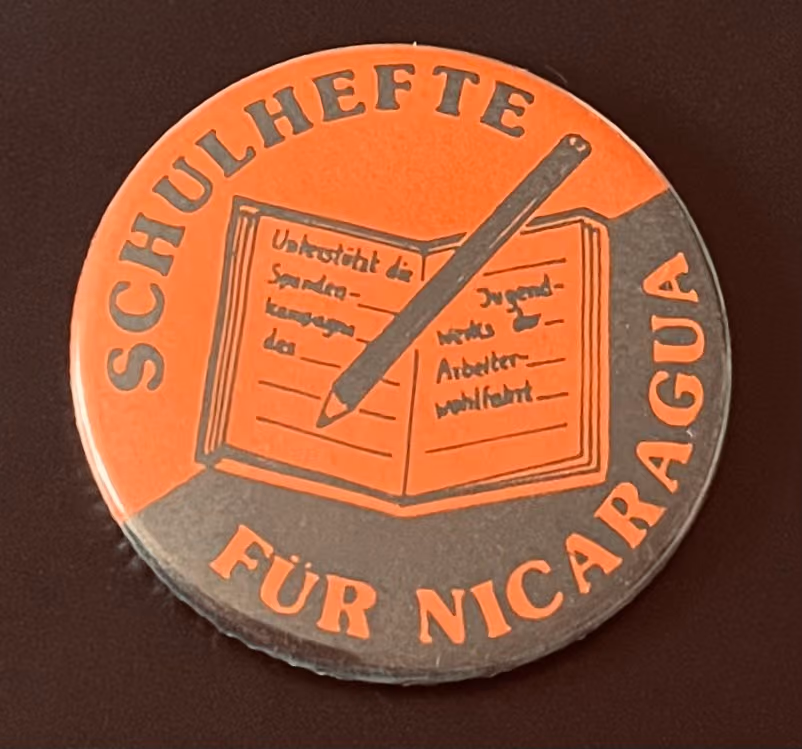JW - Schulhefte für Nicaragua