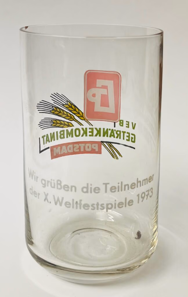 Wir grüßen die Teilnehmer der X. Weltfestspiele 1973 - VEB Getränkekombinat Potsdam