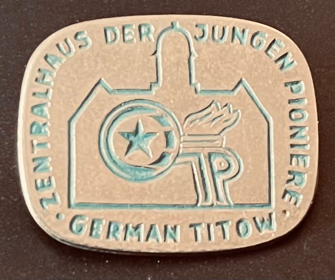 Zentralhaus der Jungen Pioniere German Titow