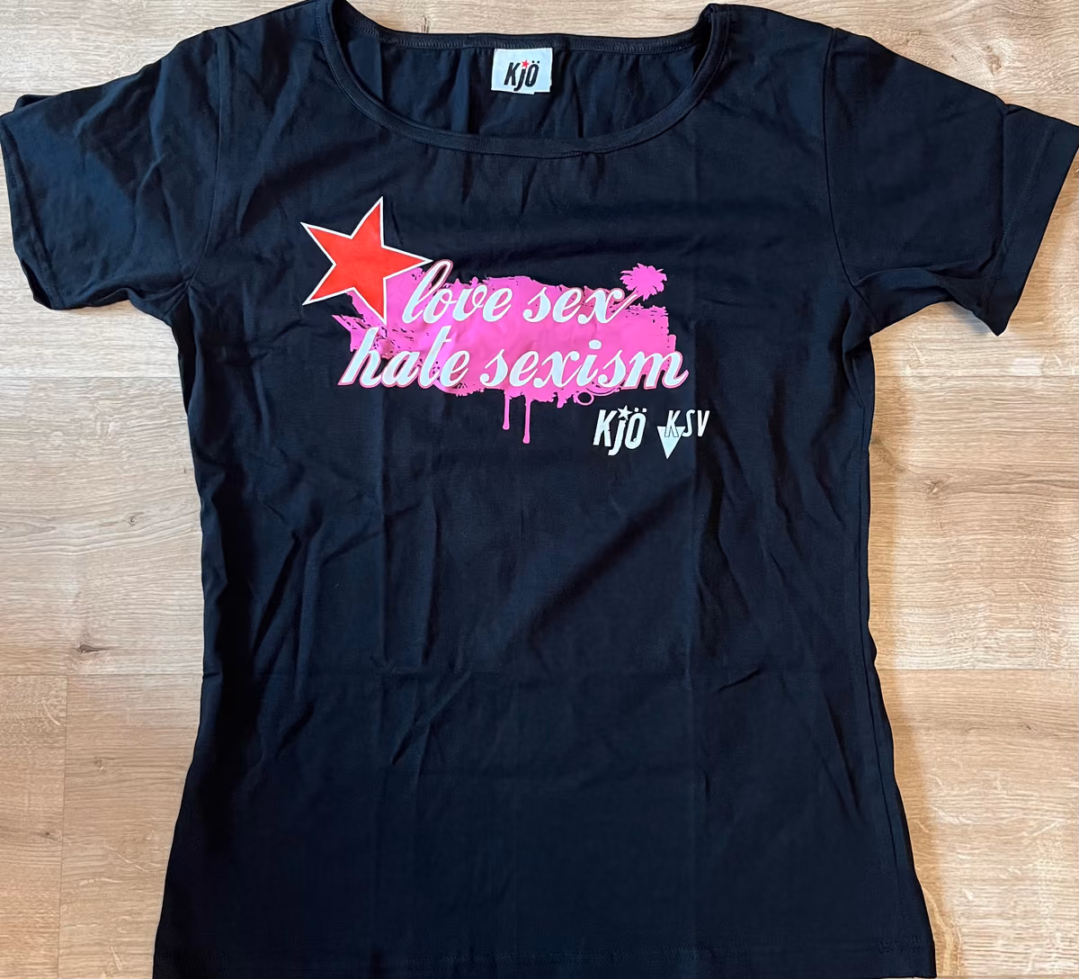 KJÖ/KSV - Love Sex - Hate Sexism