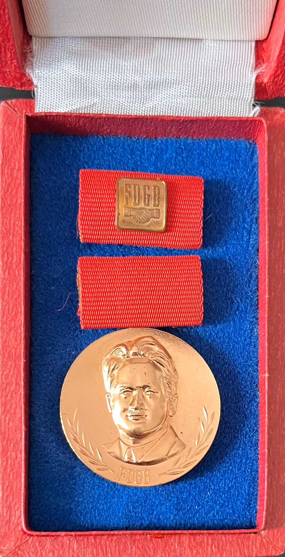 FDGB - Fritz Heckert Medaille