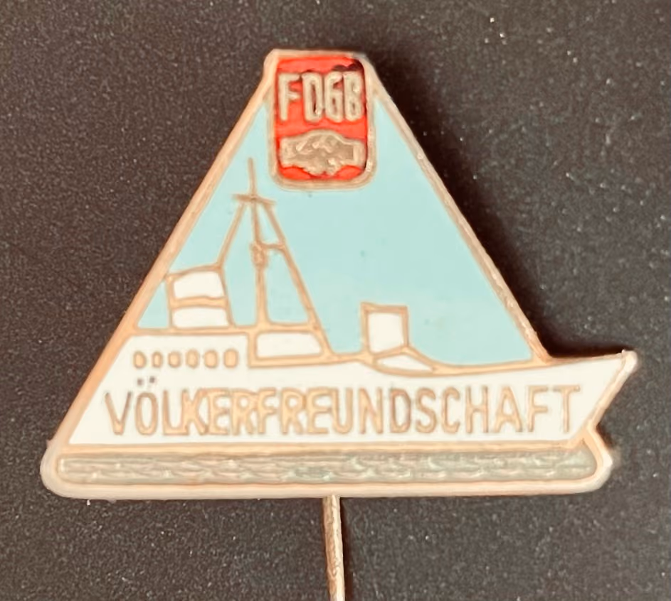 FDGB - Ferienschiff Völkerfreundschaft