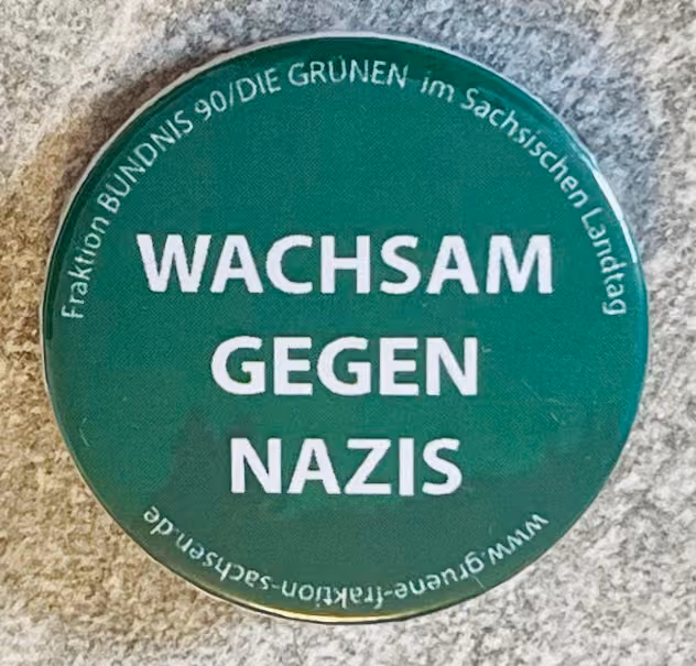 Wachsam gegen Nazis
