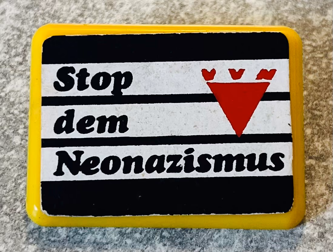VVN - Stop dem Neonazismus