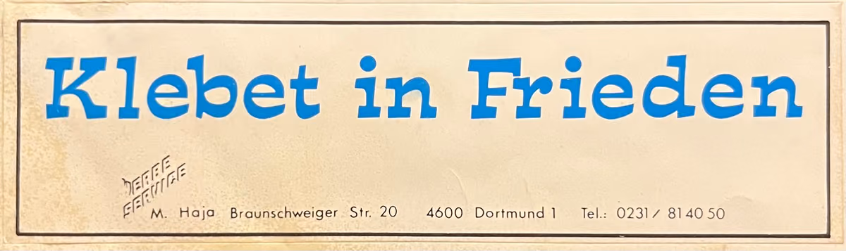 Klebet in Frieden