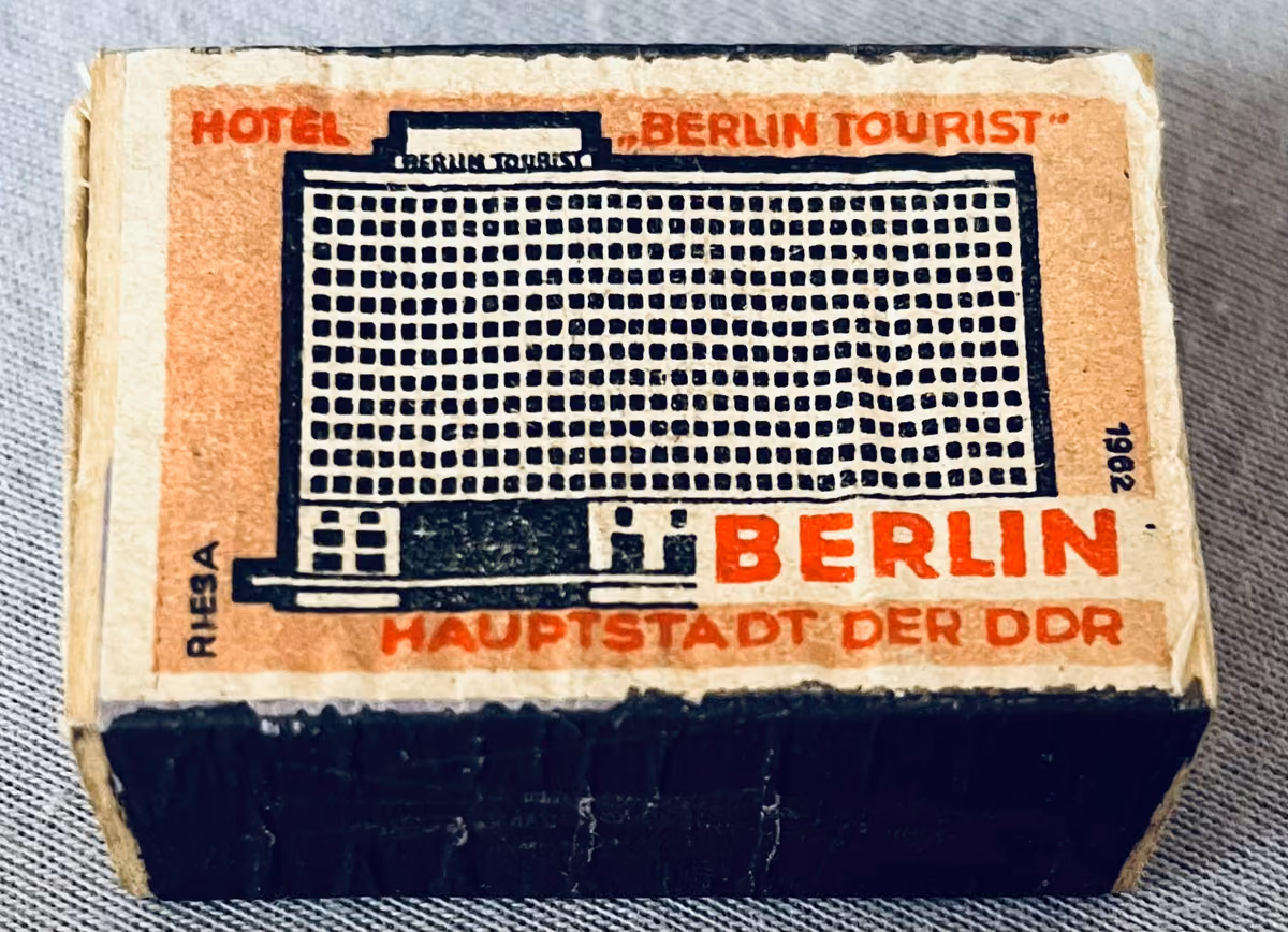 Berlin-Hauptstadt der DDR - Hotel "Berlin Tourist"