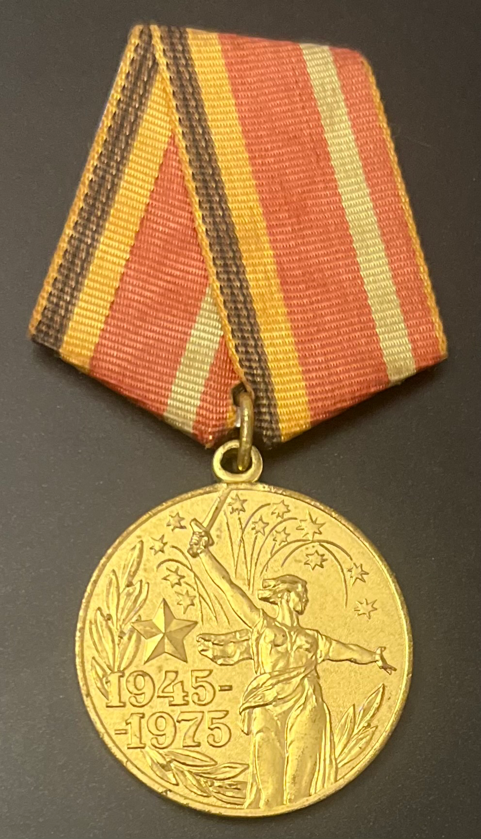 1945-1975 - 30 Jahre Sieg im Großen Vaterländischen Krieg 1941-1945